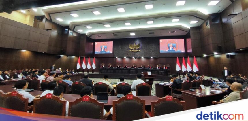 KPU Minta MK Tolak Gugatan Terkait Gibran Rakabuming Raka
