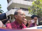 Antrean Panjang di SPBU Bali Akibat Warga Takut Kehabisan BBM
