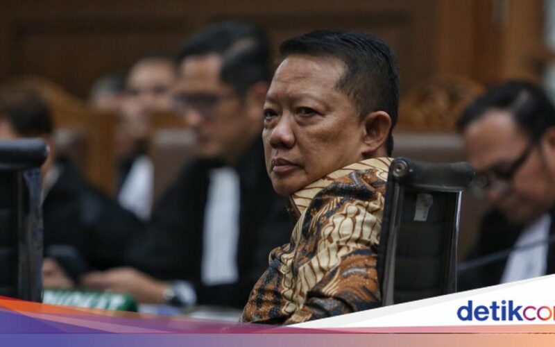Aset Besar Eks Jampidsus Febrie Adriansyah Terungkap di Persidangan