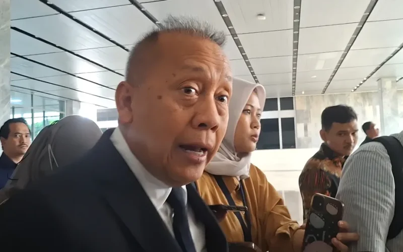 DPR Periksa Usulan Pemakzulan Gibran oleh Tonny Tesar