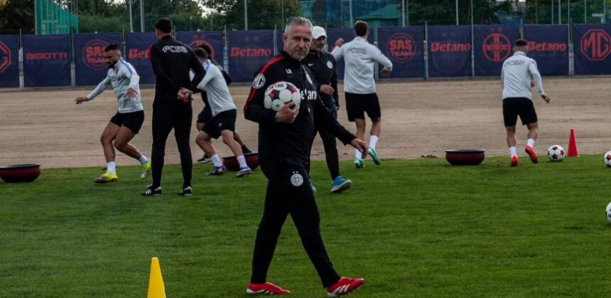 FCSB Siap Kembali Beraksi di Bawah Arahan Reghecampf