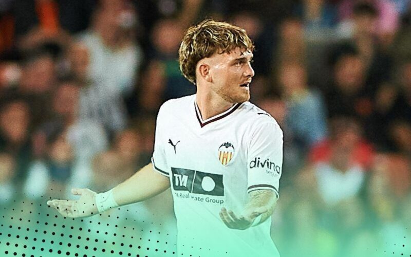 Harvey Elliott Alami Pemecatan dalam Masa Pinjaman di Valencia