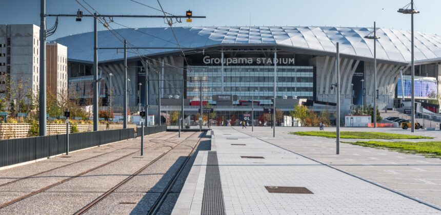 Informasi Penting untuk Pertandingan OL vs OGC Nice di Stadion