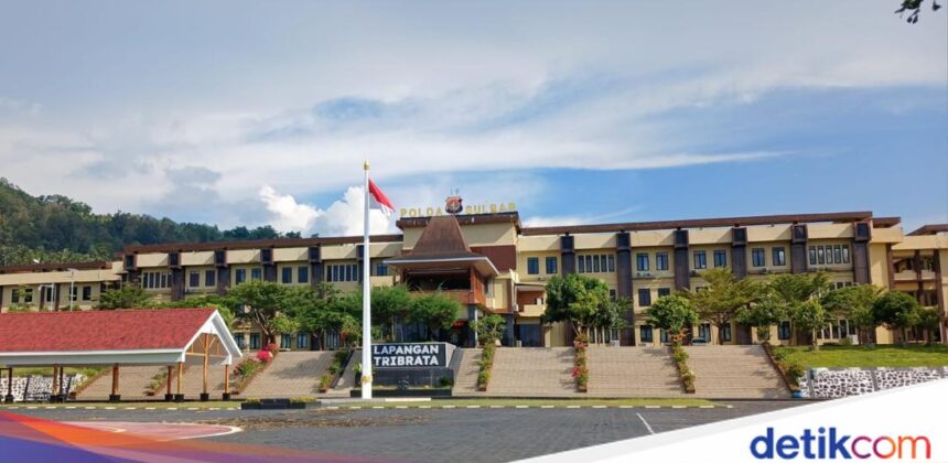 Irjen Totok Suharyanto Dilantik sebagai Kapolda Sulbar
