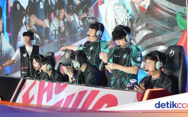 Jadwal MPL ID S18: RRQ Hoshi Hadapi Evos Hari Ini