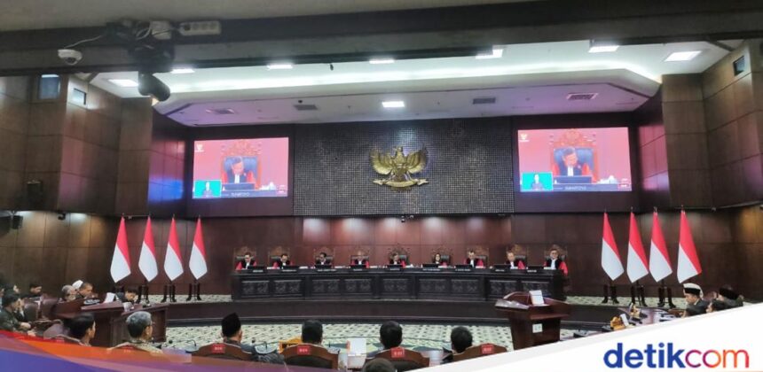 MK Tolak Gugatan Terkait Pendidikan Gibran di Pilpres 2024