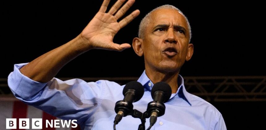 Obama Serang Trump saat Kampanye untuk Demokrat Jelang Pemilu