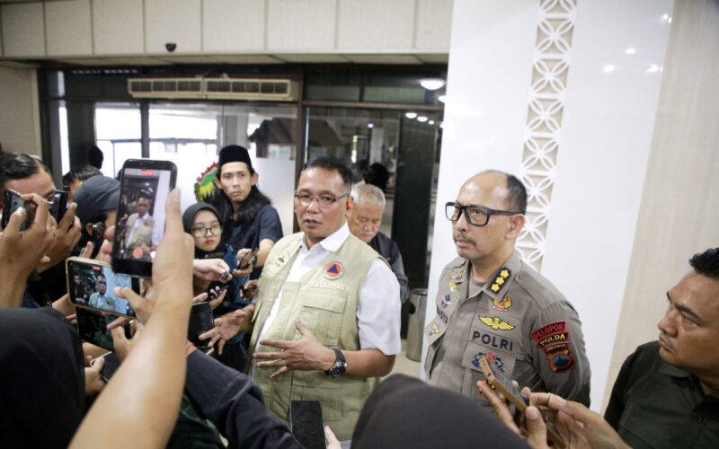 Pemprov Jateng Perangi Kebakaran Hutan di Lawu dan Sumbing