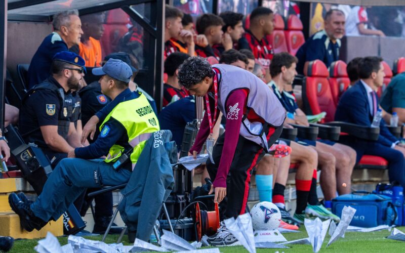Rayo Vallecano Dikenakan Sanksi Usai Pertandingan Terhenti