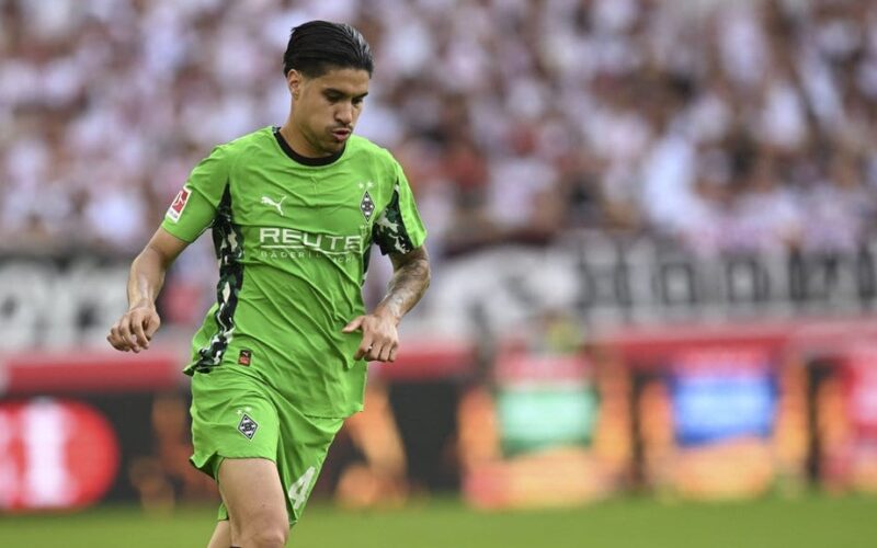 Stuttgart Hadapi Gladbach: Kevin Diks Berharap Akhiri Krisis